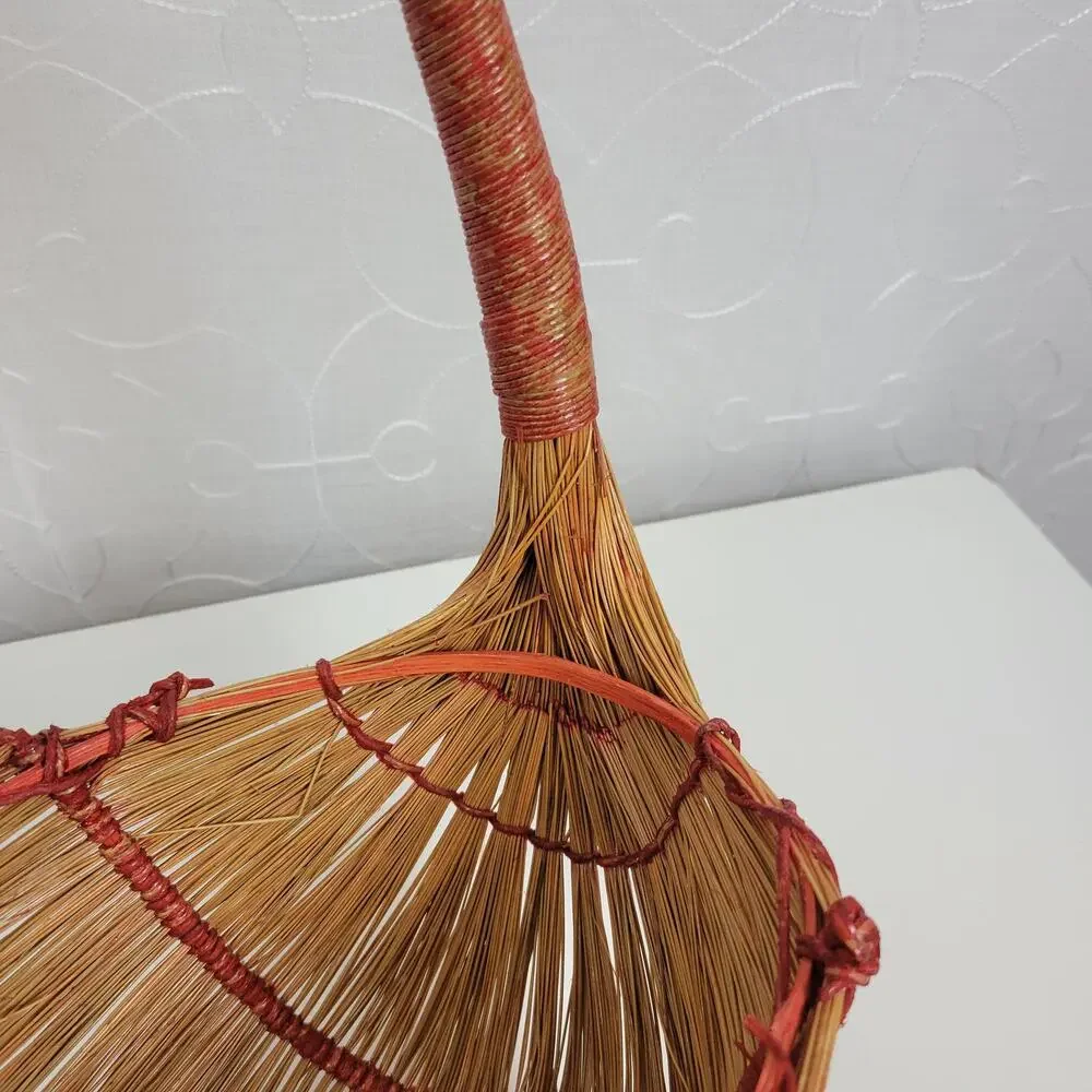 Vintage Home Kitchen Decorative Basket One Size Brown Pine Needle Barbwire